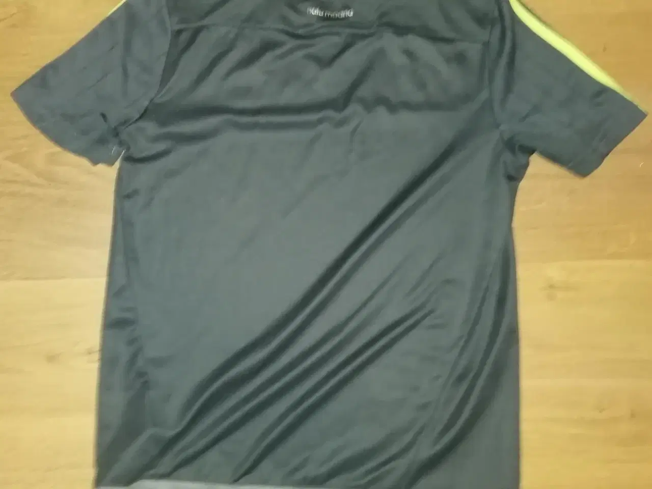 Billede 3 - REAL MADRID C.F. 2016-17 TRØJE, STR. 12 ÅR/152