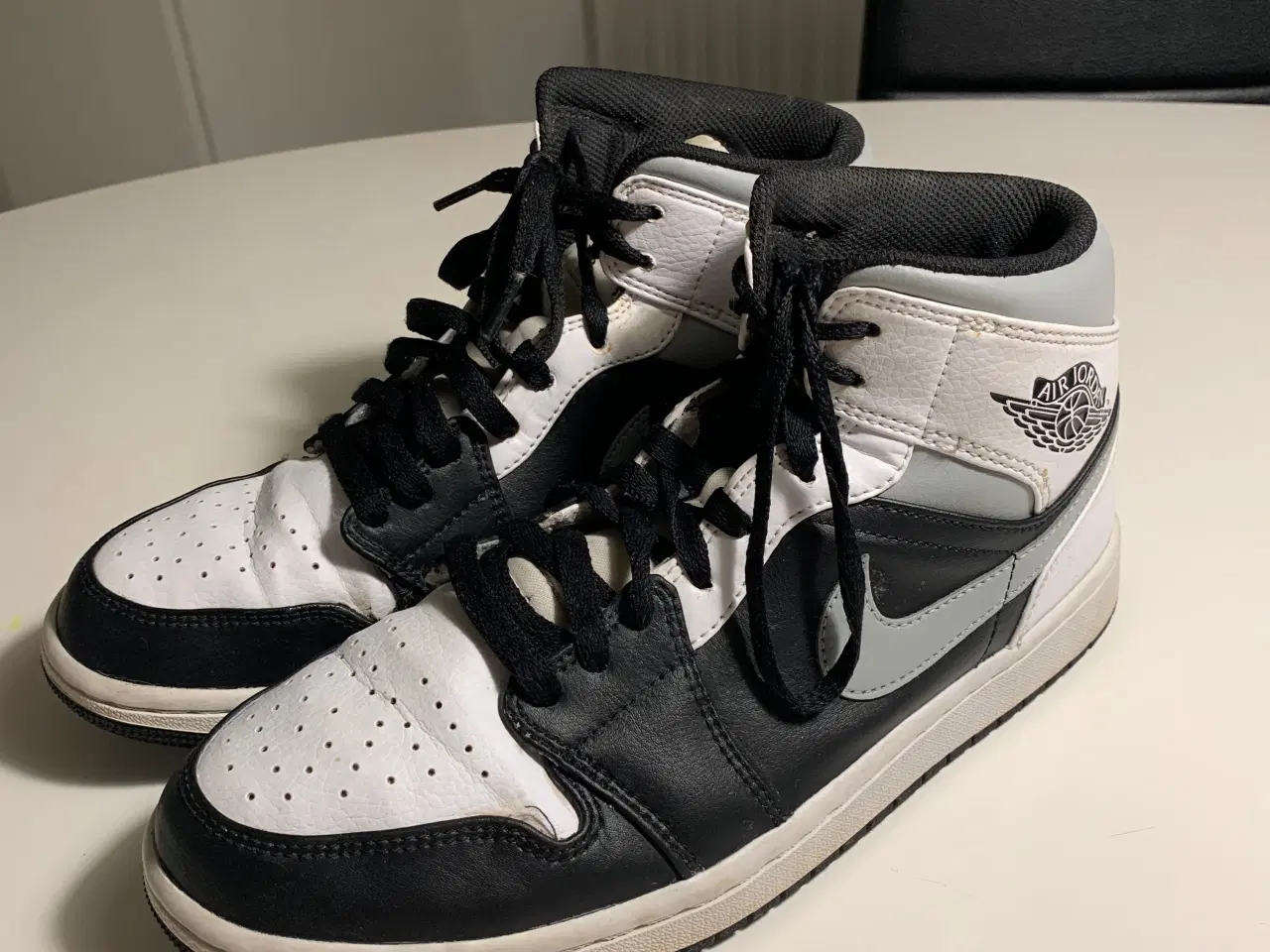 Billede 2 - Nike Air Jordan 1 Mid Black and White