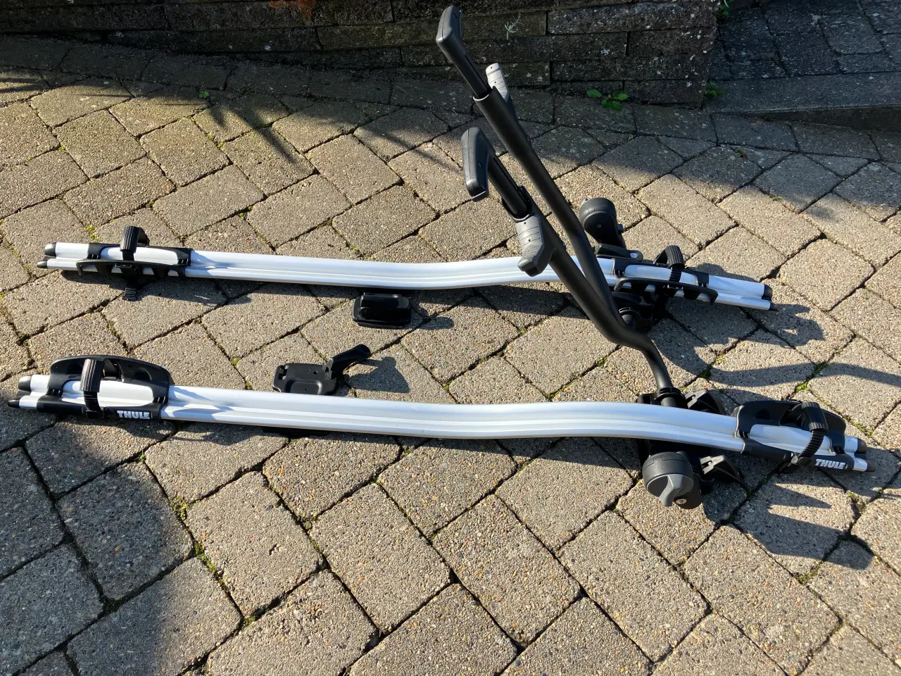 Billede 1 - 2 stk. Thule ProRide 591 cykelholder til tag