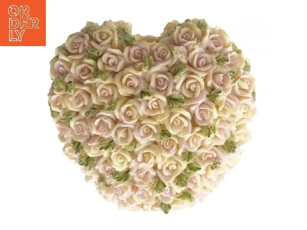 Billede 3 - Hjerteformet lysetage med roser (str. 8x8 cm)