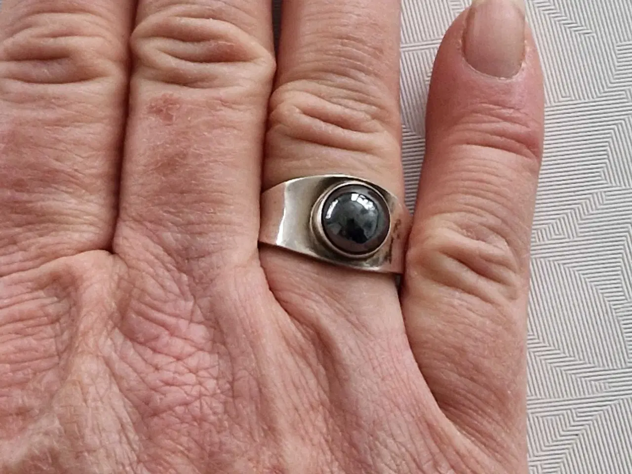 Billede 1 - Vintage Georg Jensen sølv ring med hæmatit/blodste