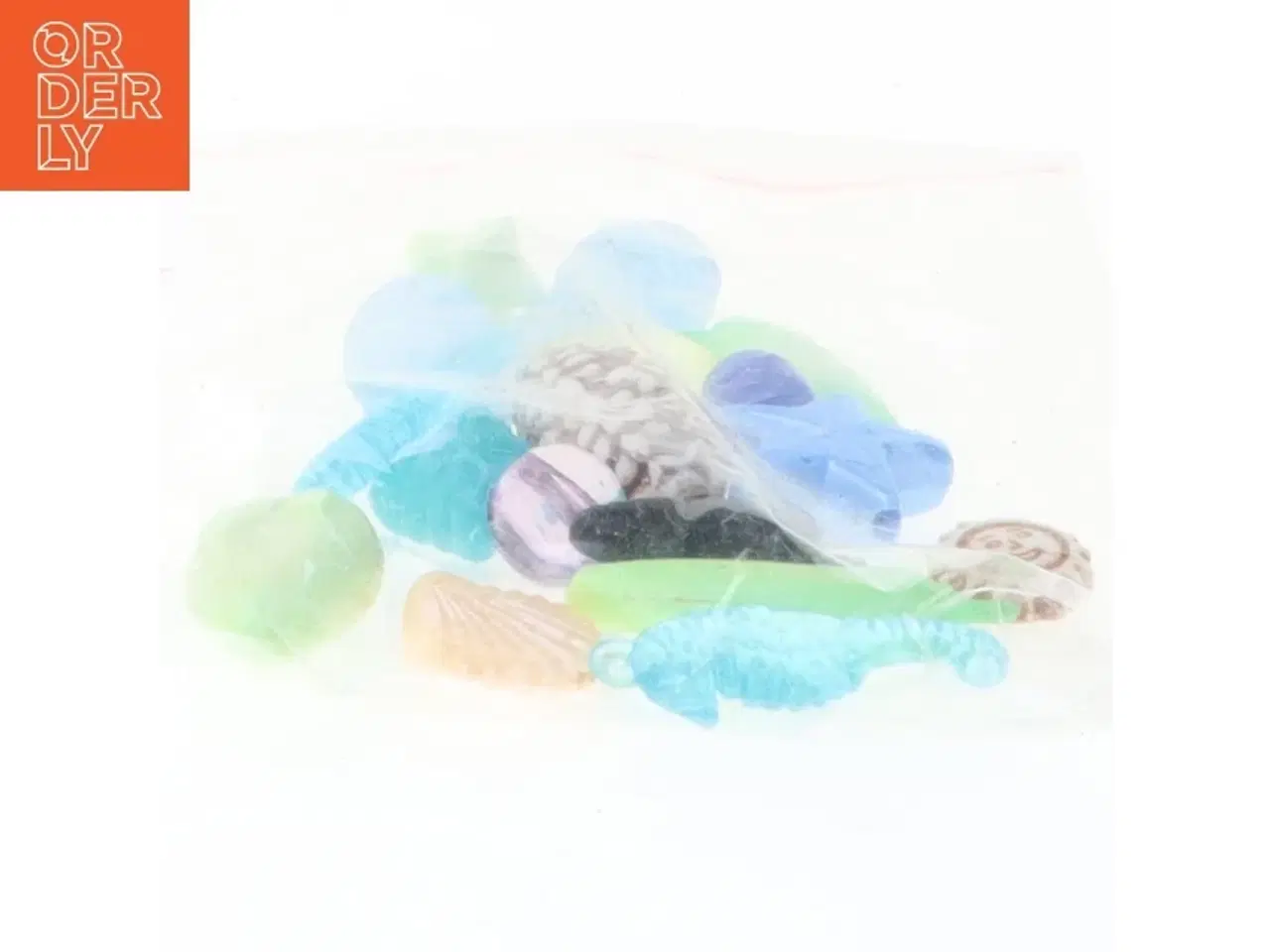 Billede 3 - Pose med blandede smykkevedhæng (str. Posen 8 x 4 cm)