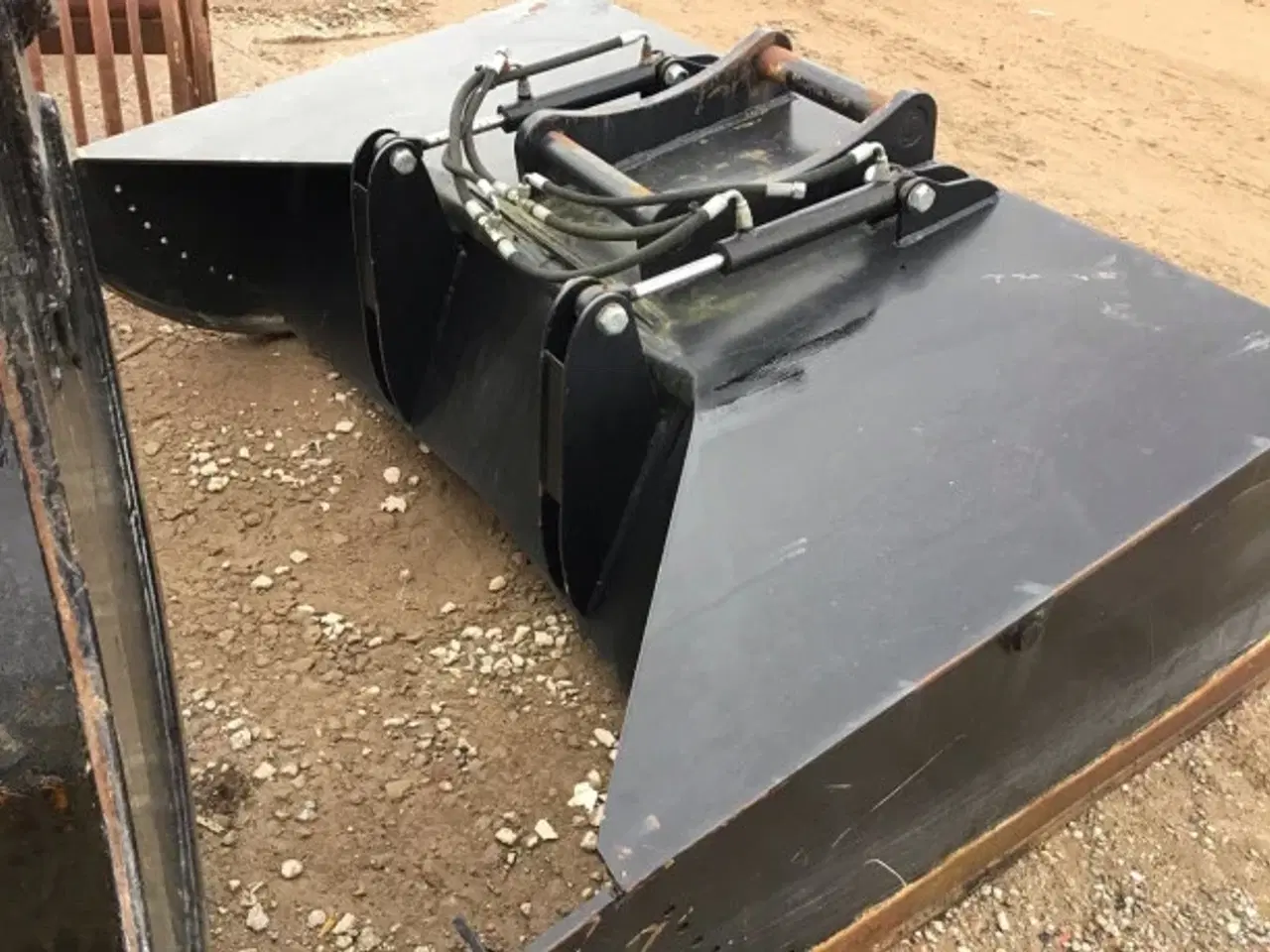 Billede 2 - Udlæggerskovl