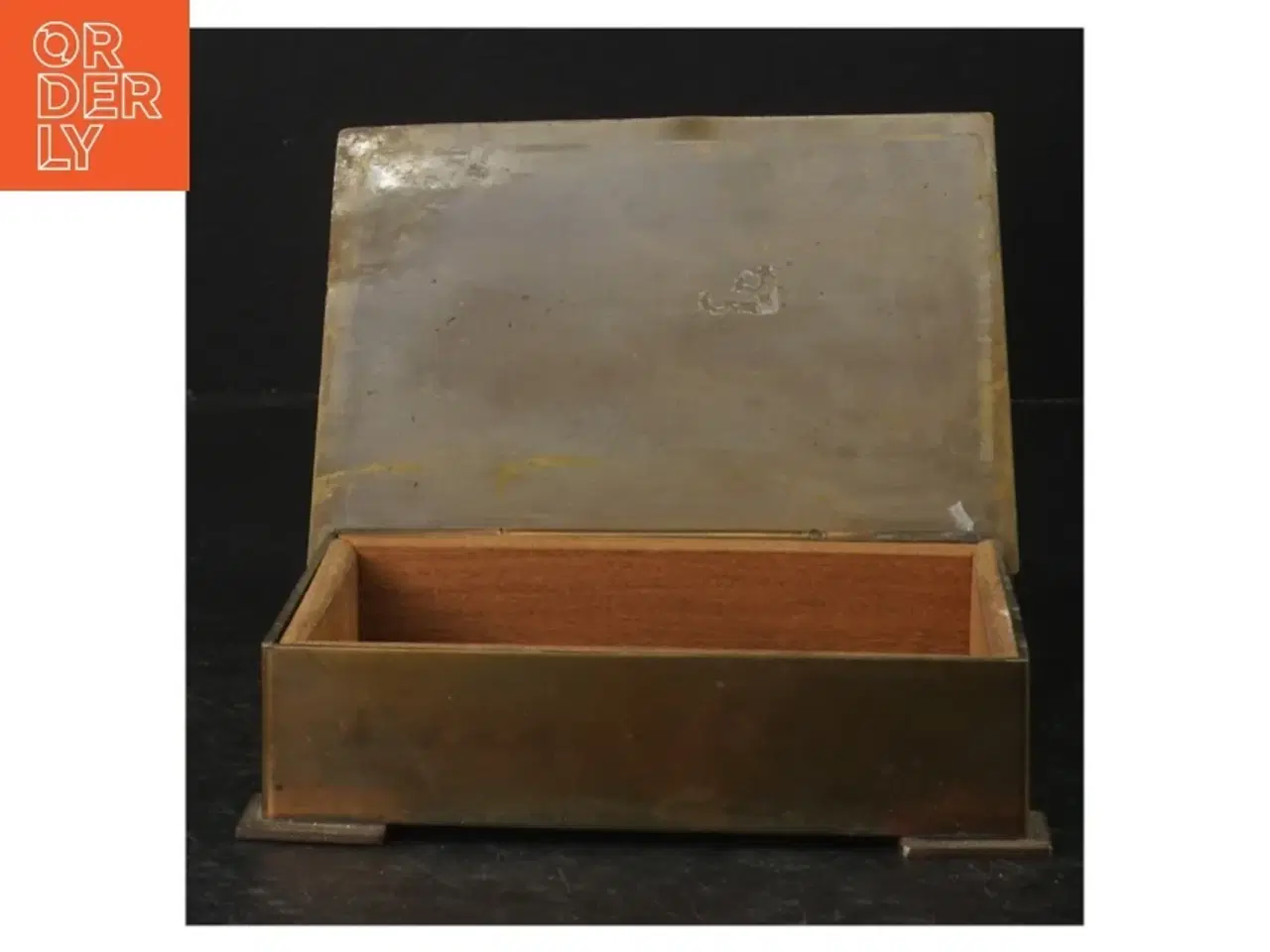 Billede 3 - Træskrin med metalbeslag (str. 14x10 cm)