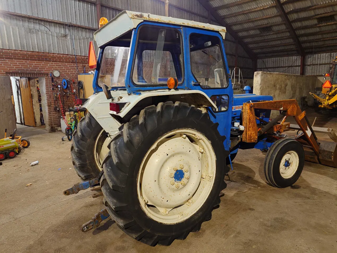 Billede 8 - Ford 4000 med Chief frontlæsser 