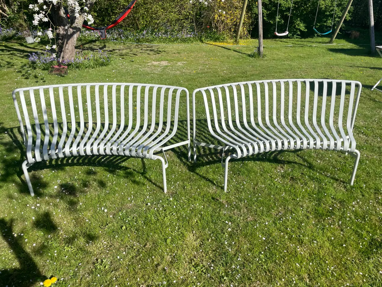Billede 2 - Hay havebænke