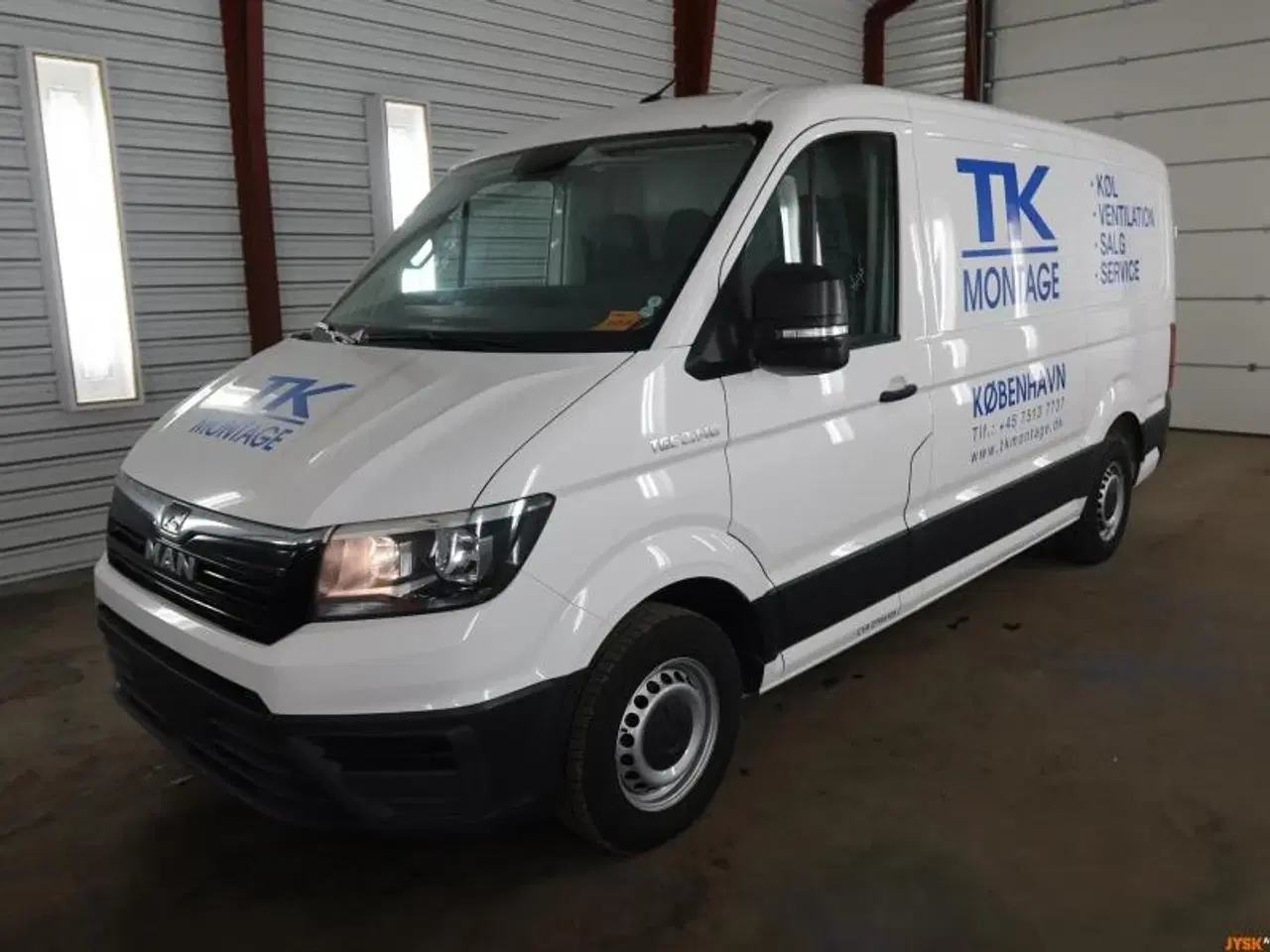 Billede 1 - Bemærk: ryger b