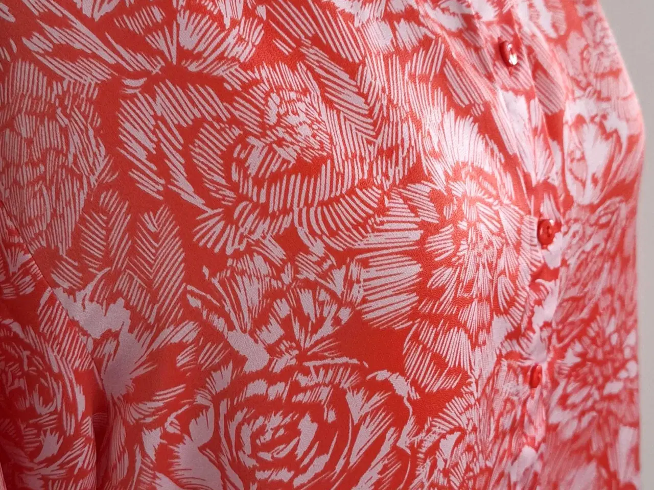 Billede 2 - MSCH skjorte