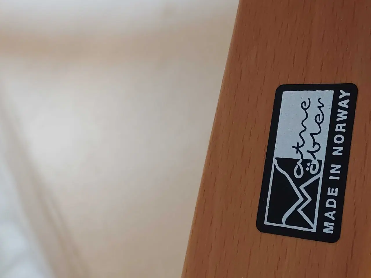 Billede 8 - Falcon Chair, designet af Sigurd Ressel