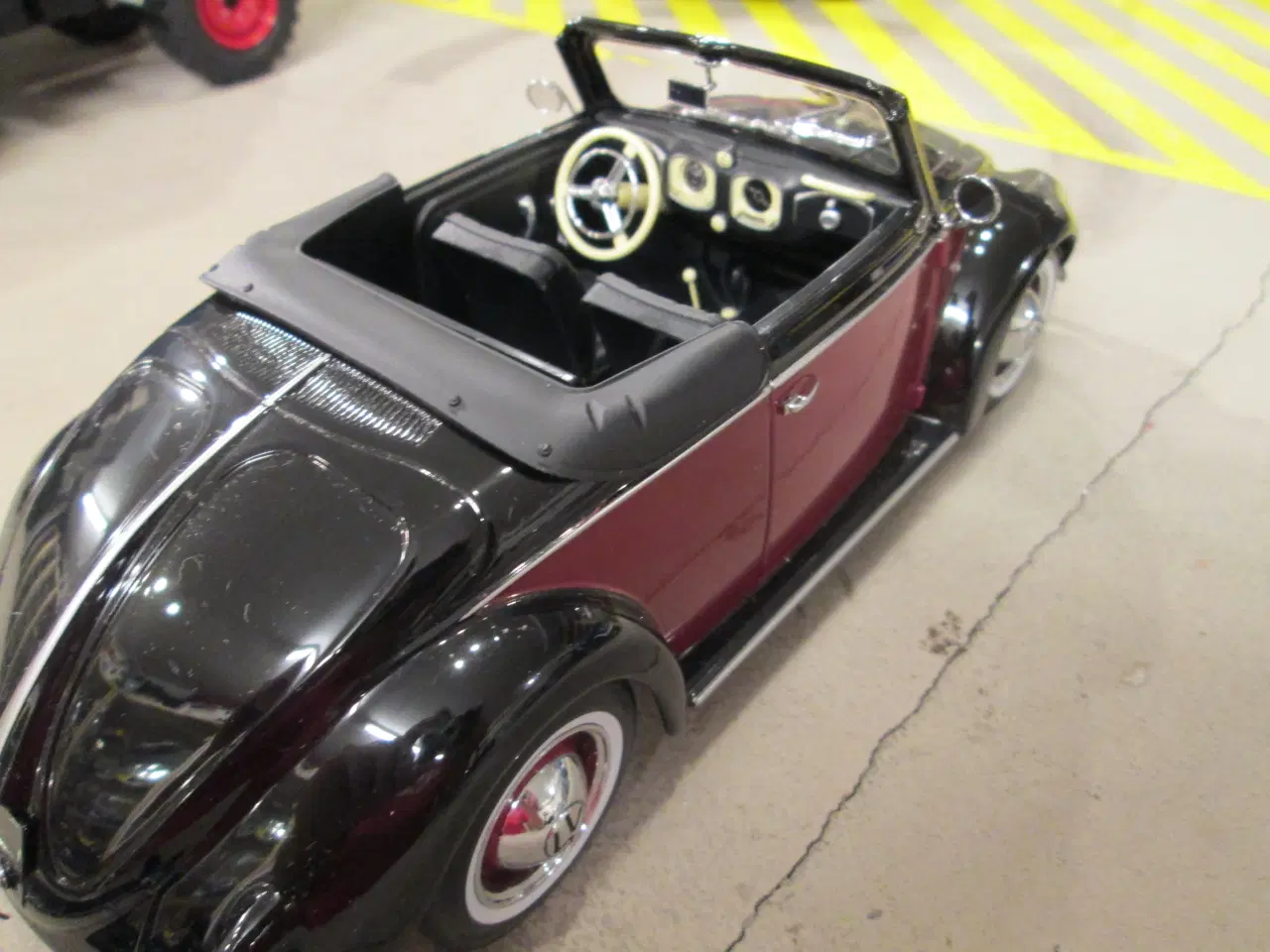 Billede 5 - Vw 1200 Cabriolet 1949    KK-Scale  1:18