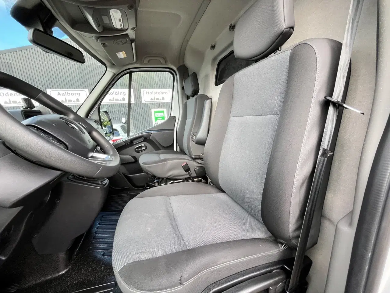 Billede 14 - Renault Master IV T33 2,3 dCi 150 L2H2 Kassevogn