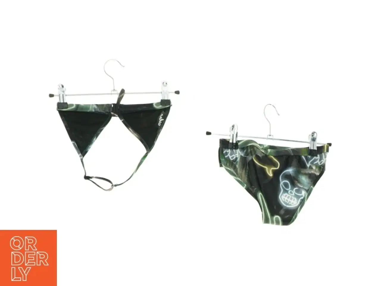 Billede 2 - Bikini sæt NYT fra Molo (str. 128 cm)