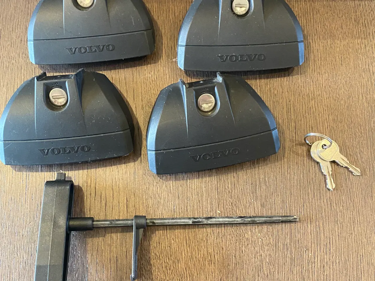 Billede 2 - Originale Volvo V60 tagbøjler