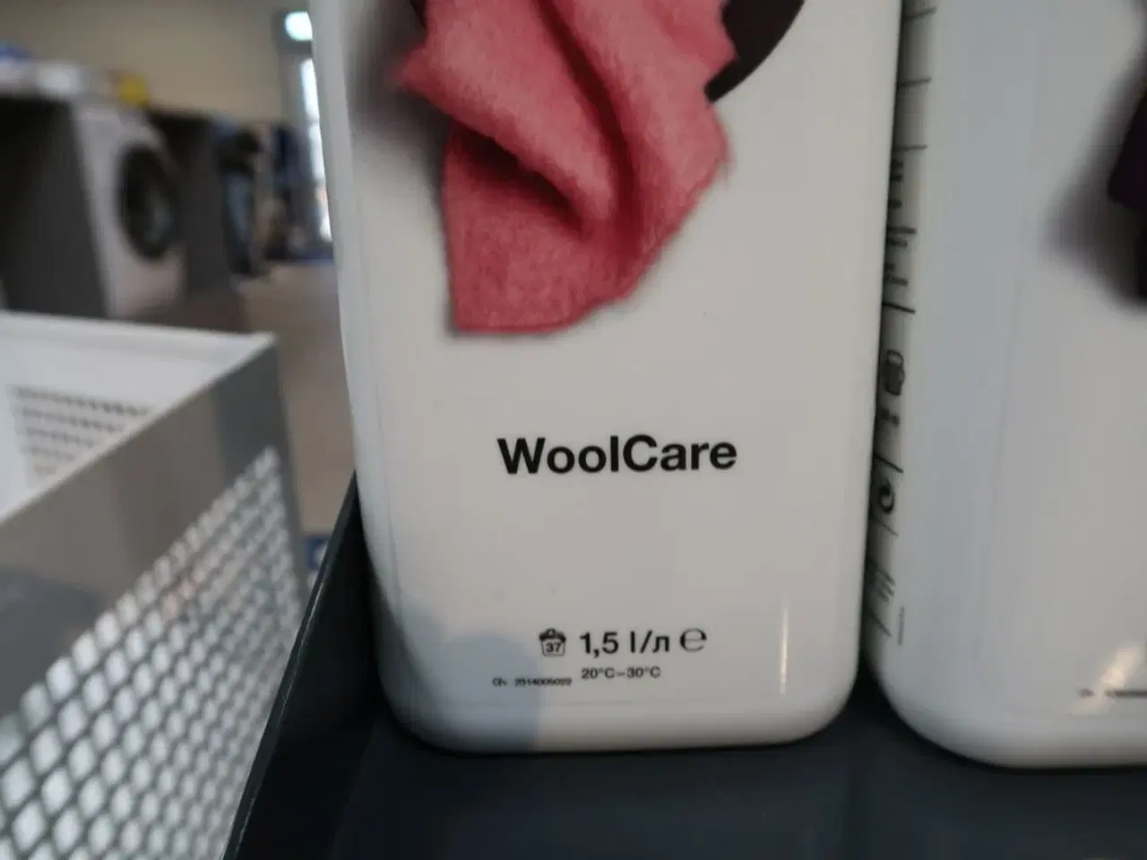 Billede 2 - 3 stk. skyllemiddel MIELE WoolCare