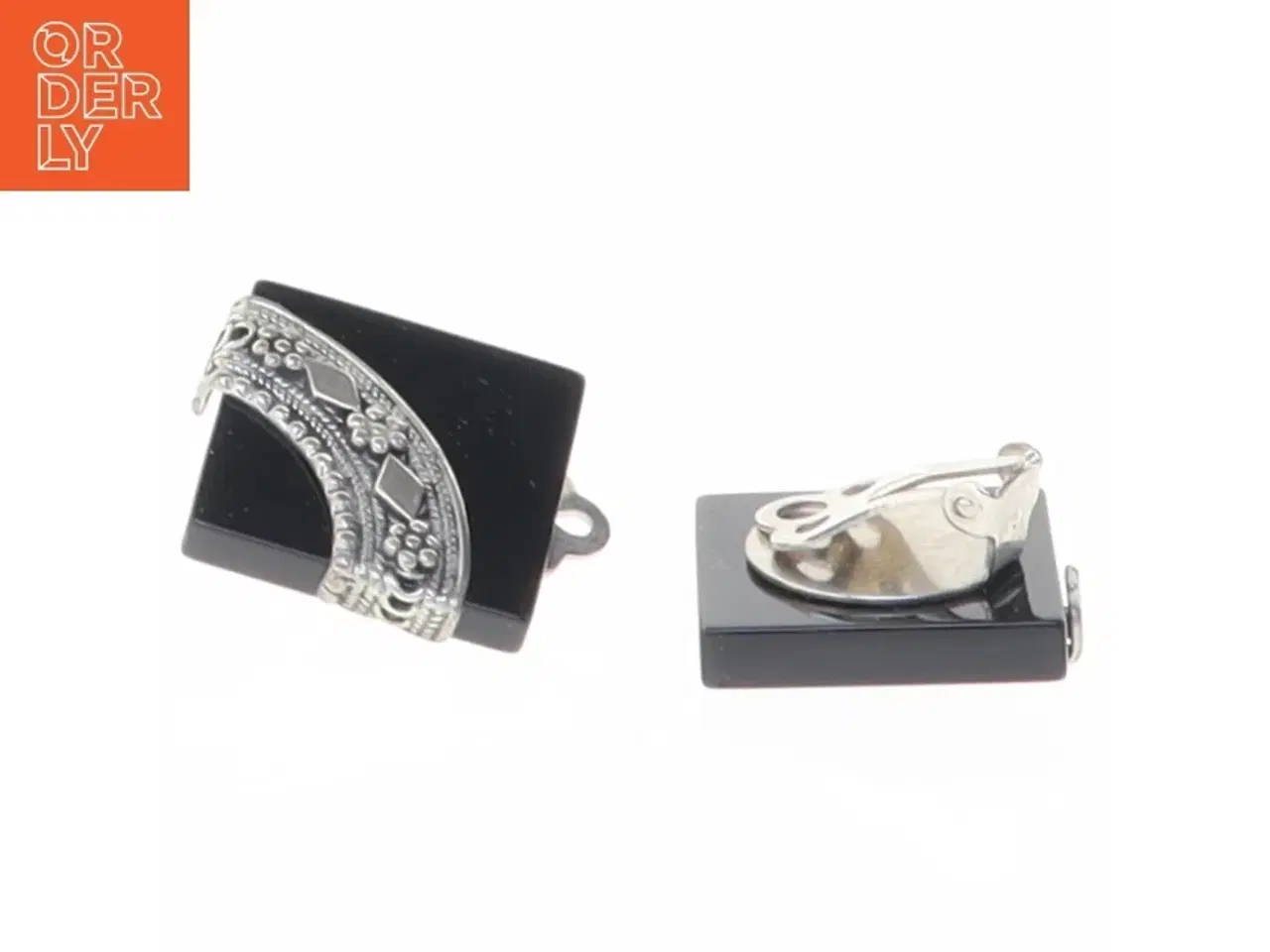 Billede 2 - Øreringe med klips (str. 2 x 2 cm)