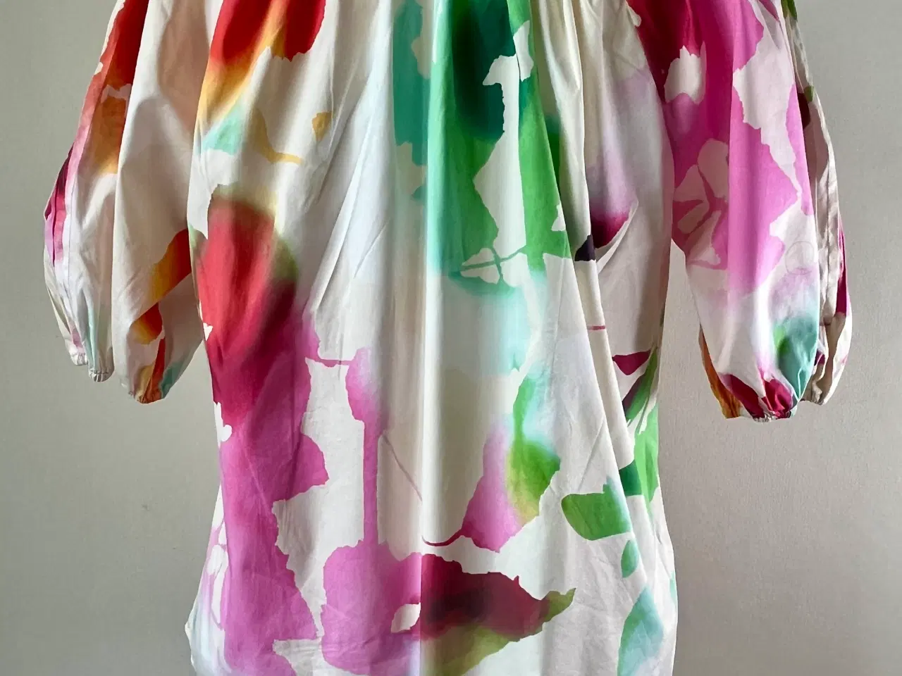 Billede 5 - Diane von Furstenberg, mønstret bluse, str 38