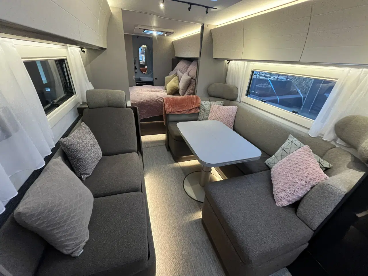 Billede 10 - Adria Alpina 663 HT med Standby telt