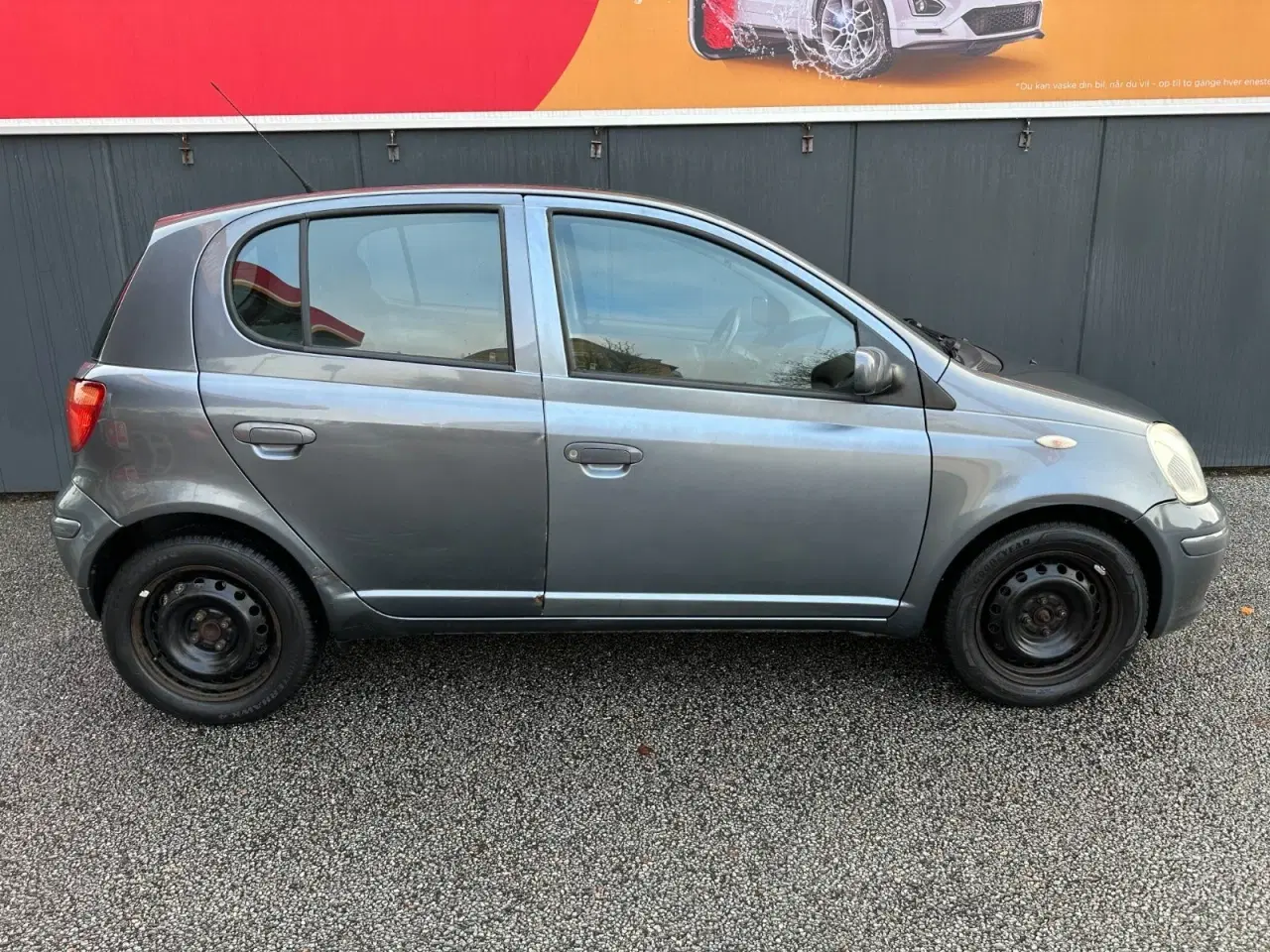 Billede 6 - Toyota Yaris 1,3 Luna