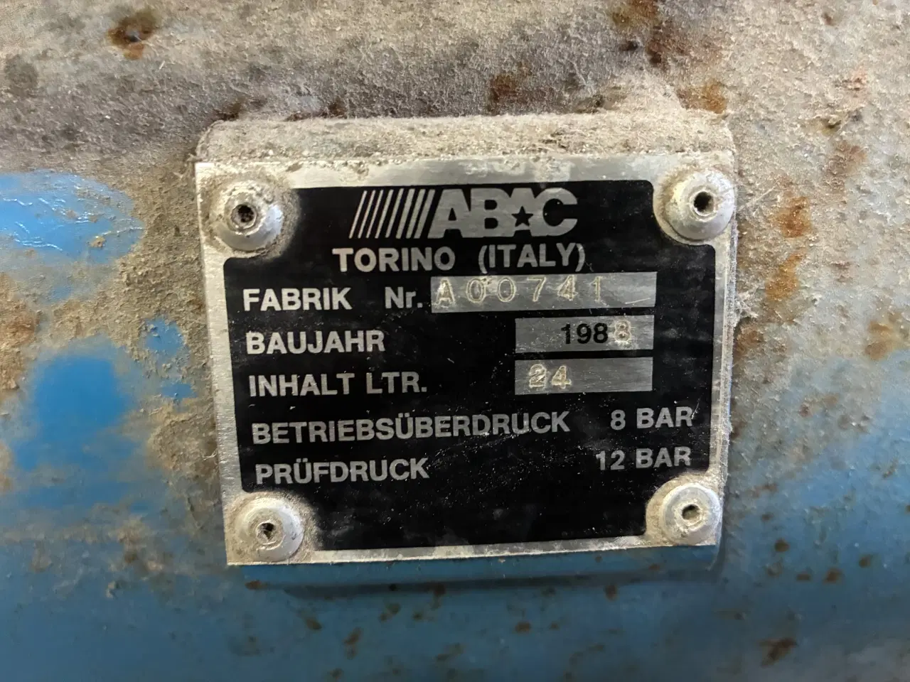 Billede 2 - Brugt kompressor 8 bar og 24 l tank