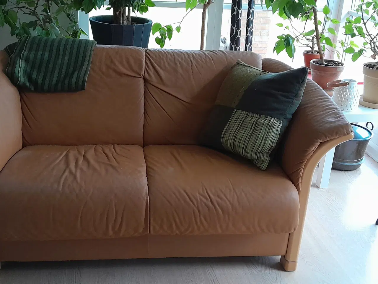 Billede 1 - Stressless Manhattan 2-pers sofa i lysebrun læder