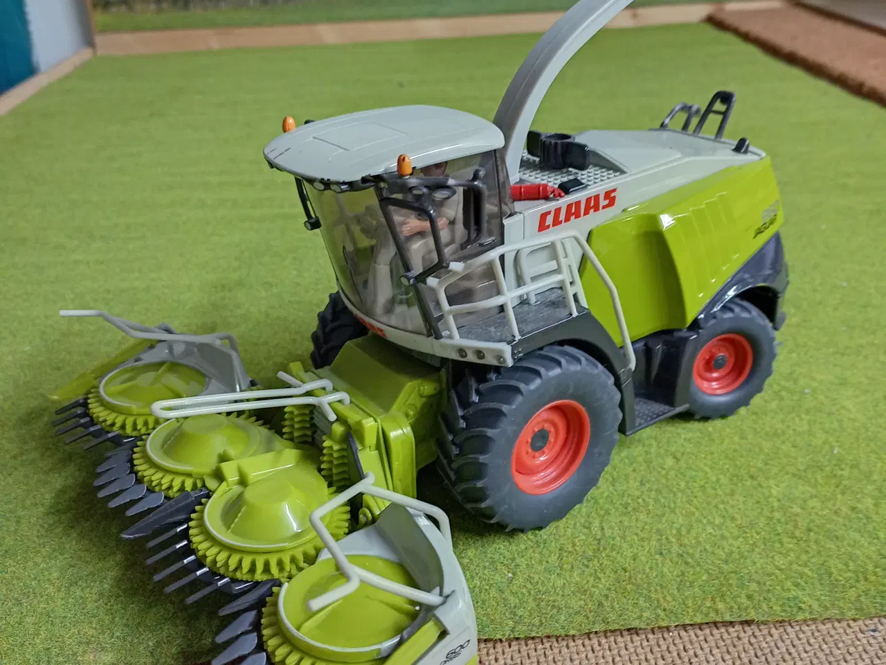 Billede 3 - Siku Claas finsnitter 