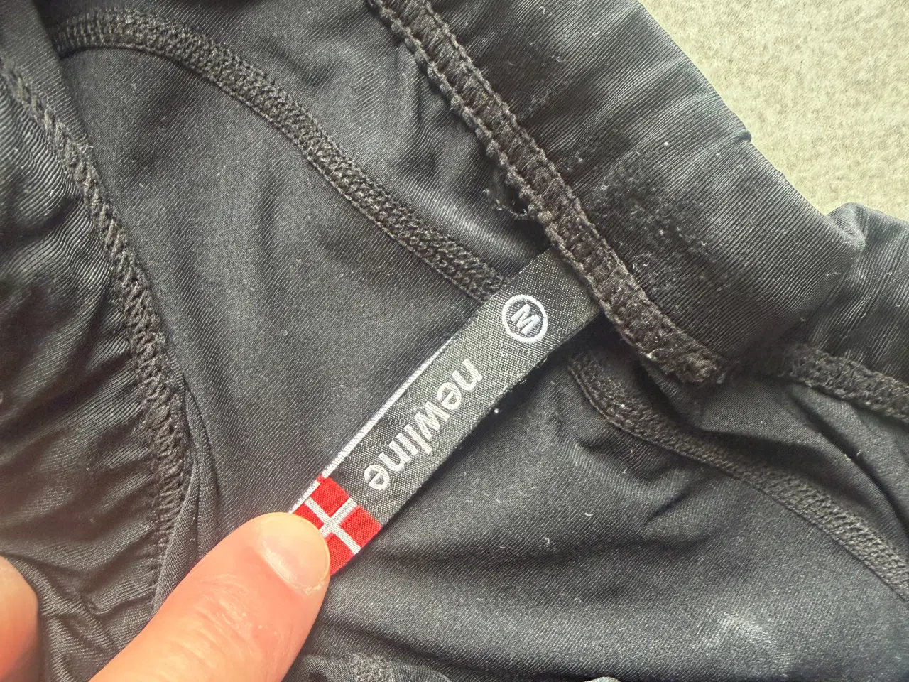 Billede 2 - Newline, Løbe shorts, tights, str. M