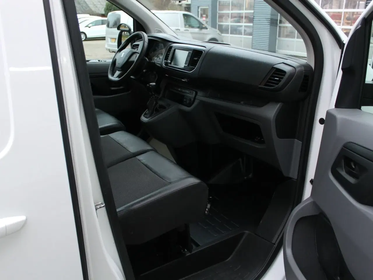 Billede 11 - Peugeot Expert 2,0 BlueHDi 120 L3 Premium Van