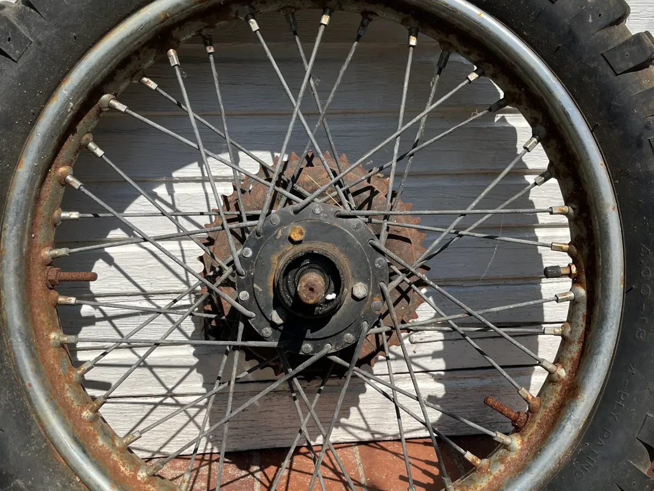 Billede 5 - Triumph nav og fælge