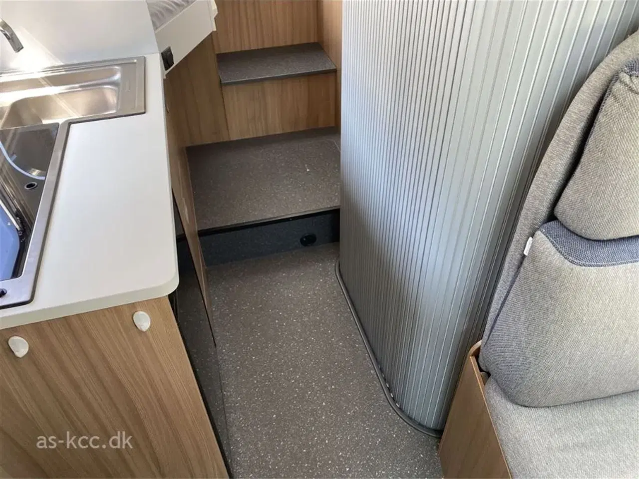 Billede 19 - 2018 - Sun Living S 65   Sun Living S 65 SL autocamper med 2 enkelt senge