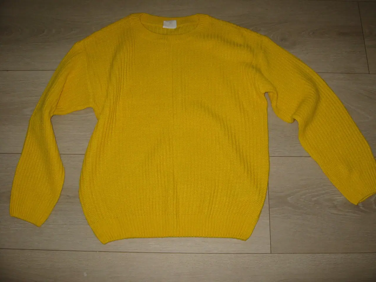 Billede 4 - 3 strikkede sweatre str L