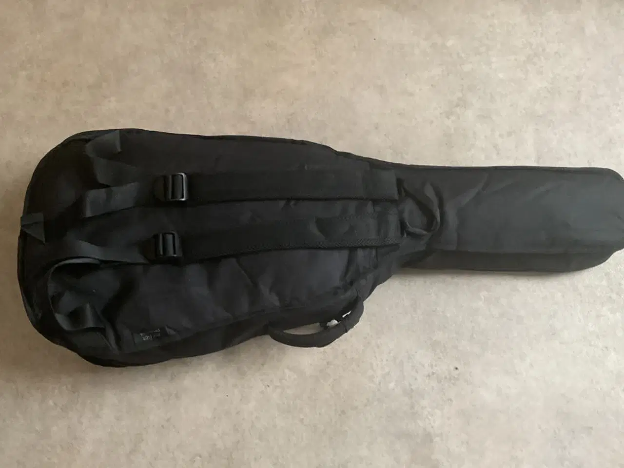 Billede 3 - Guitar overtræk i flere størrelser.