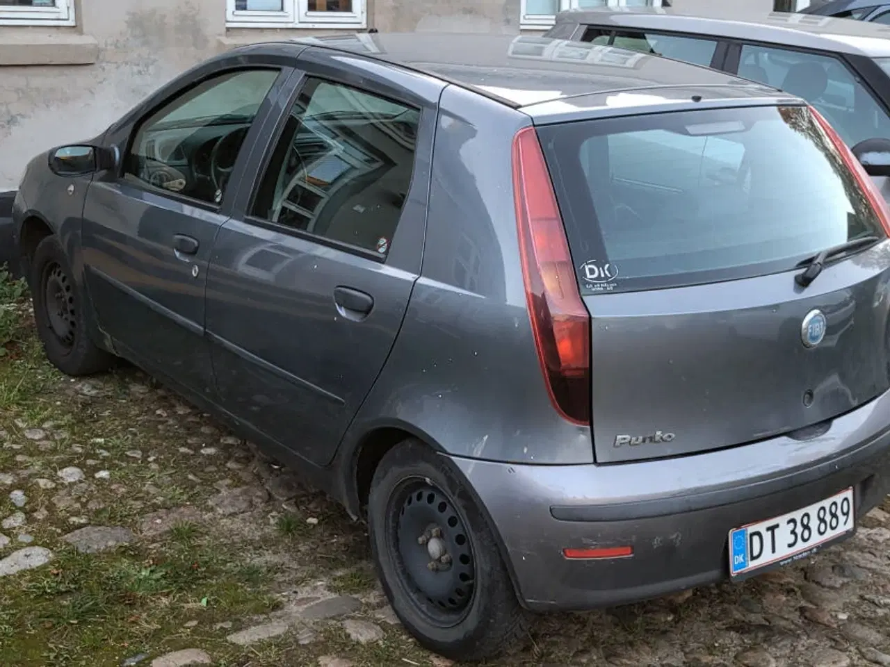 Billede 4 - Fiat Punto 1.2i, KM 177.000, Syn til 26.04.2026