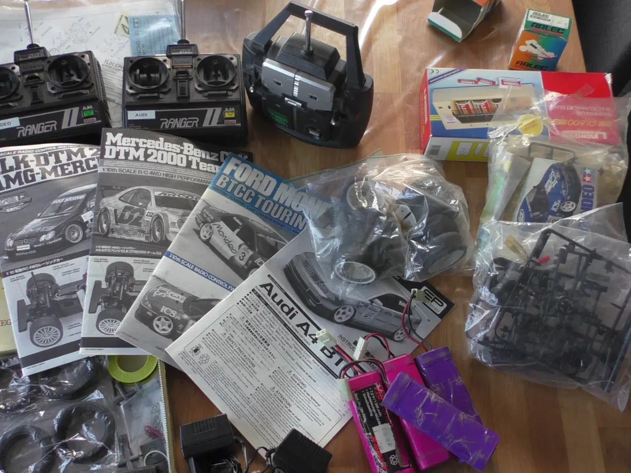 Billede 5 - 4 Styk fjernstyret biler