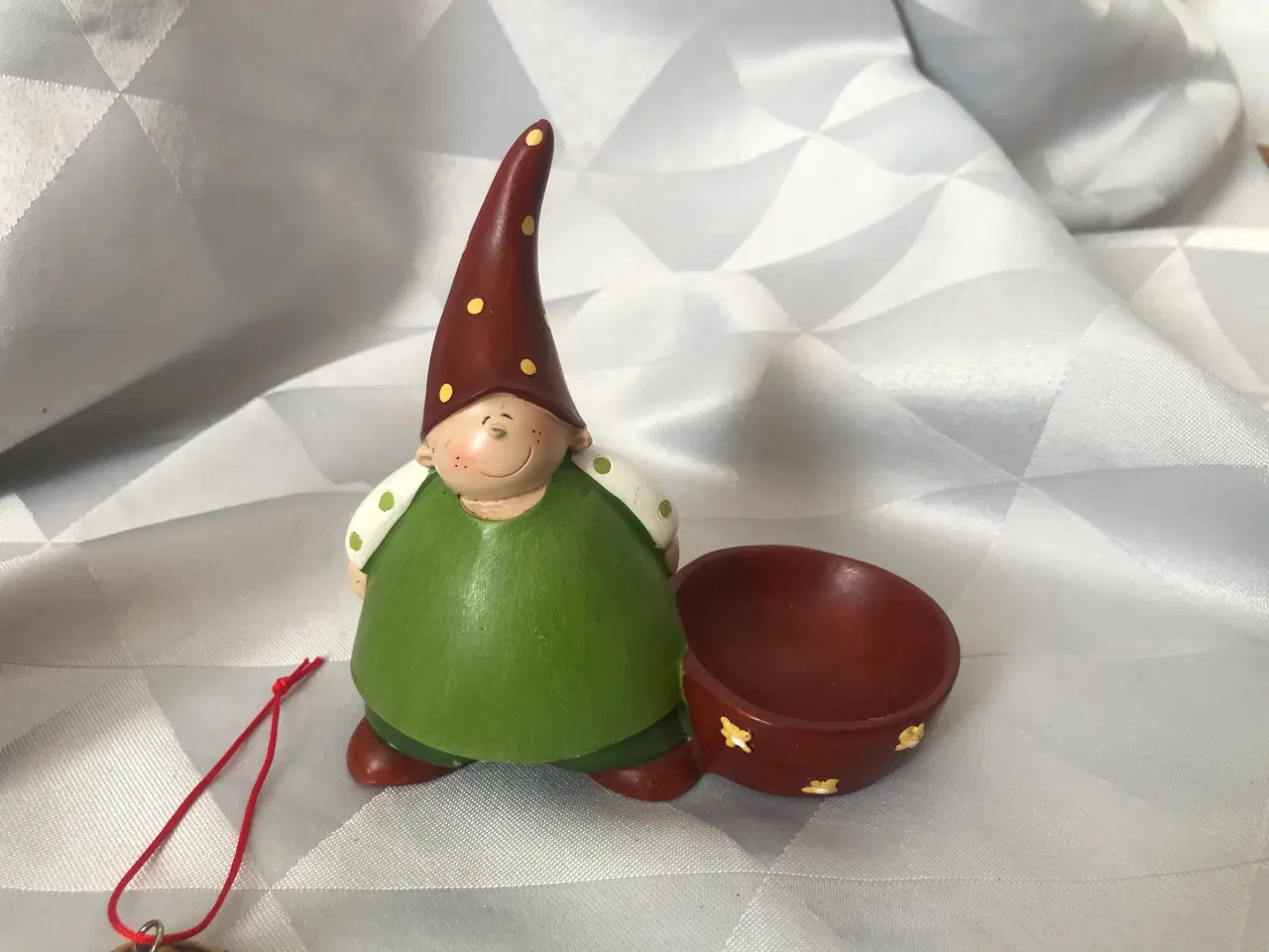 Billede 6 - 3 forskellige julefigurer