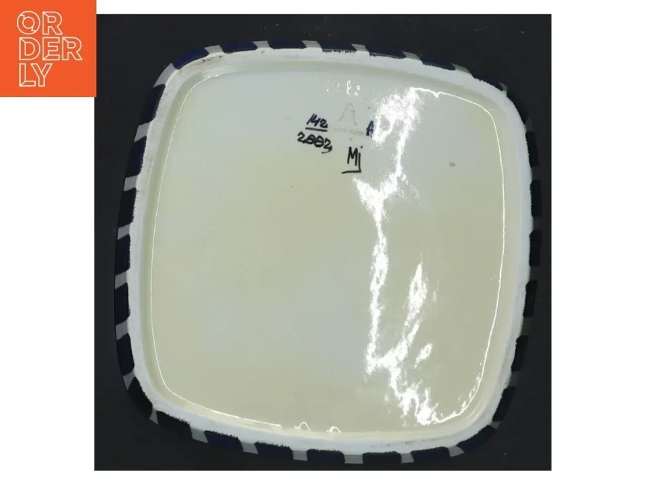 Billede 3 - Firkantet keramikskål fra royal copenhagen med blomster (str. 15x15x3,5 cm) fra Aluminia