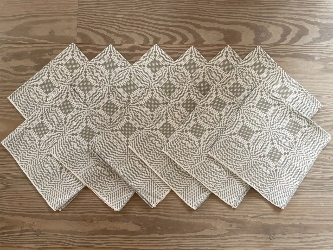 Billede 1 - Stofservietter 12 stk vævede