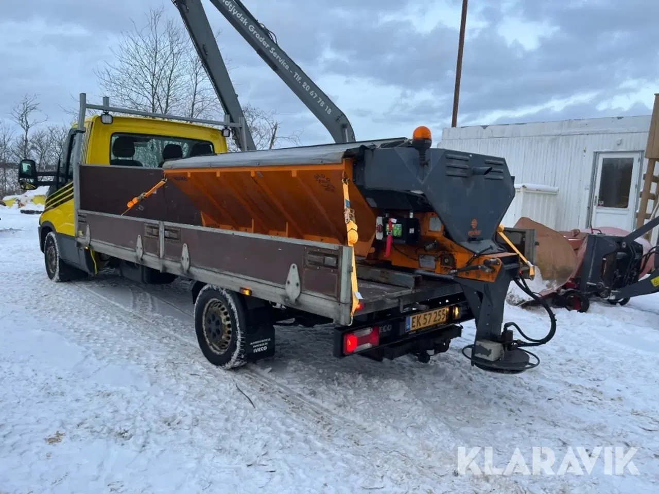 Billede 4 - Varebil med ladspreder Iveco Daily 35S18