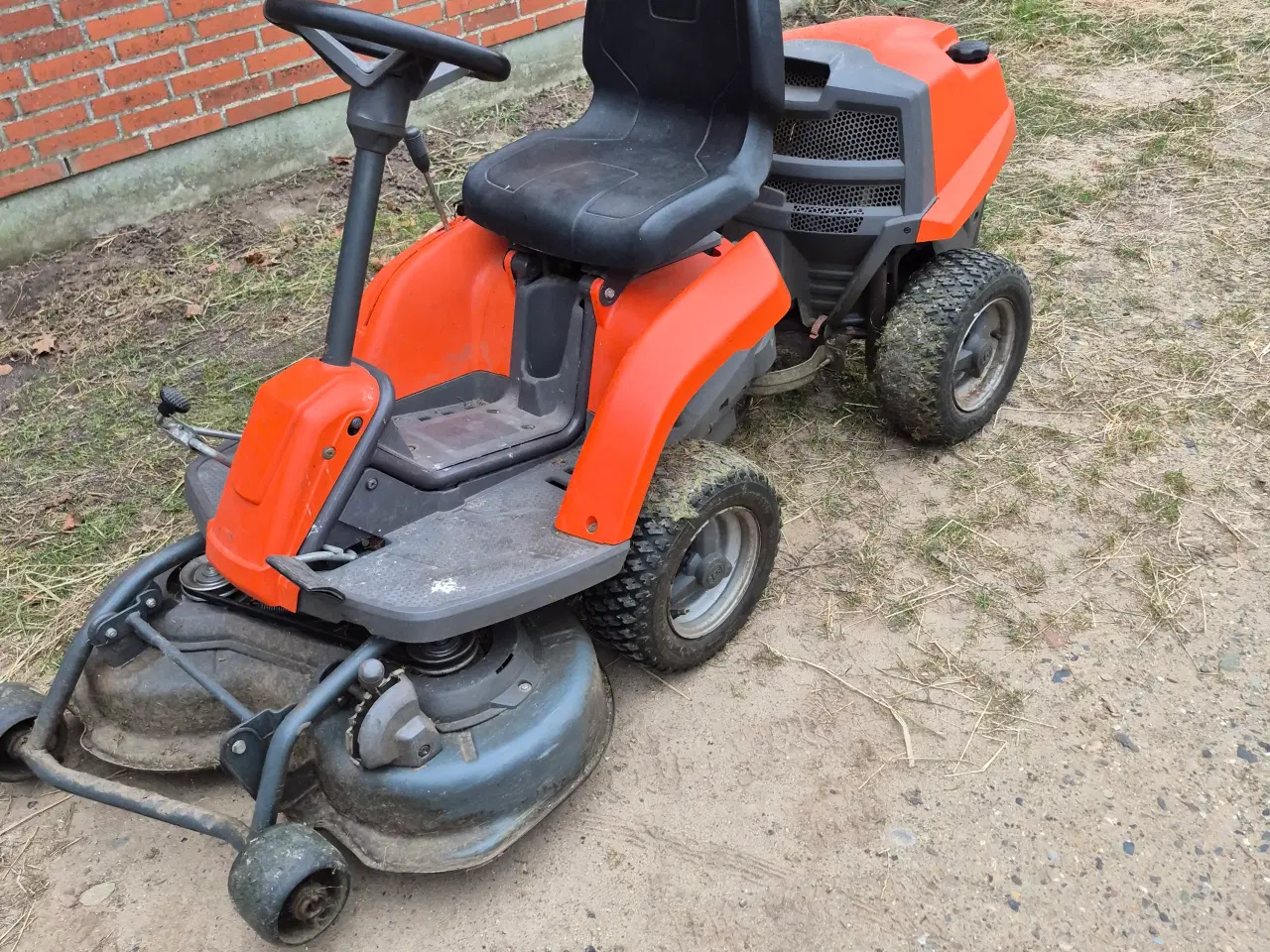 Billede 1 - Fin lille husqvarna r112 