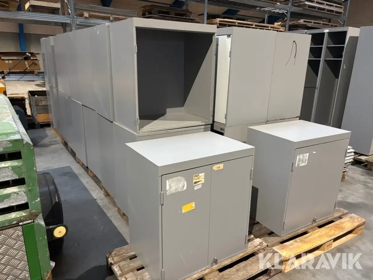 Billede 7 - Industri skab Combi-Industri a/s 57 styk små + 40 styk store