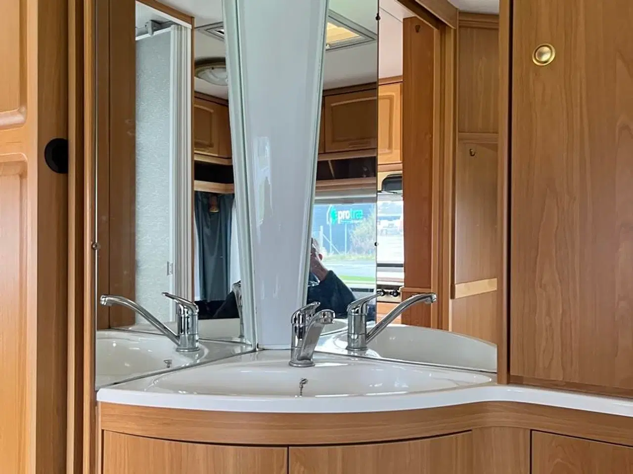 Billede 9 - Knaus AZUR 495 1996 FLOT STAND - SKARP VINTERPRIS