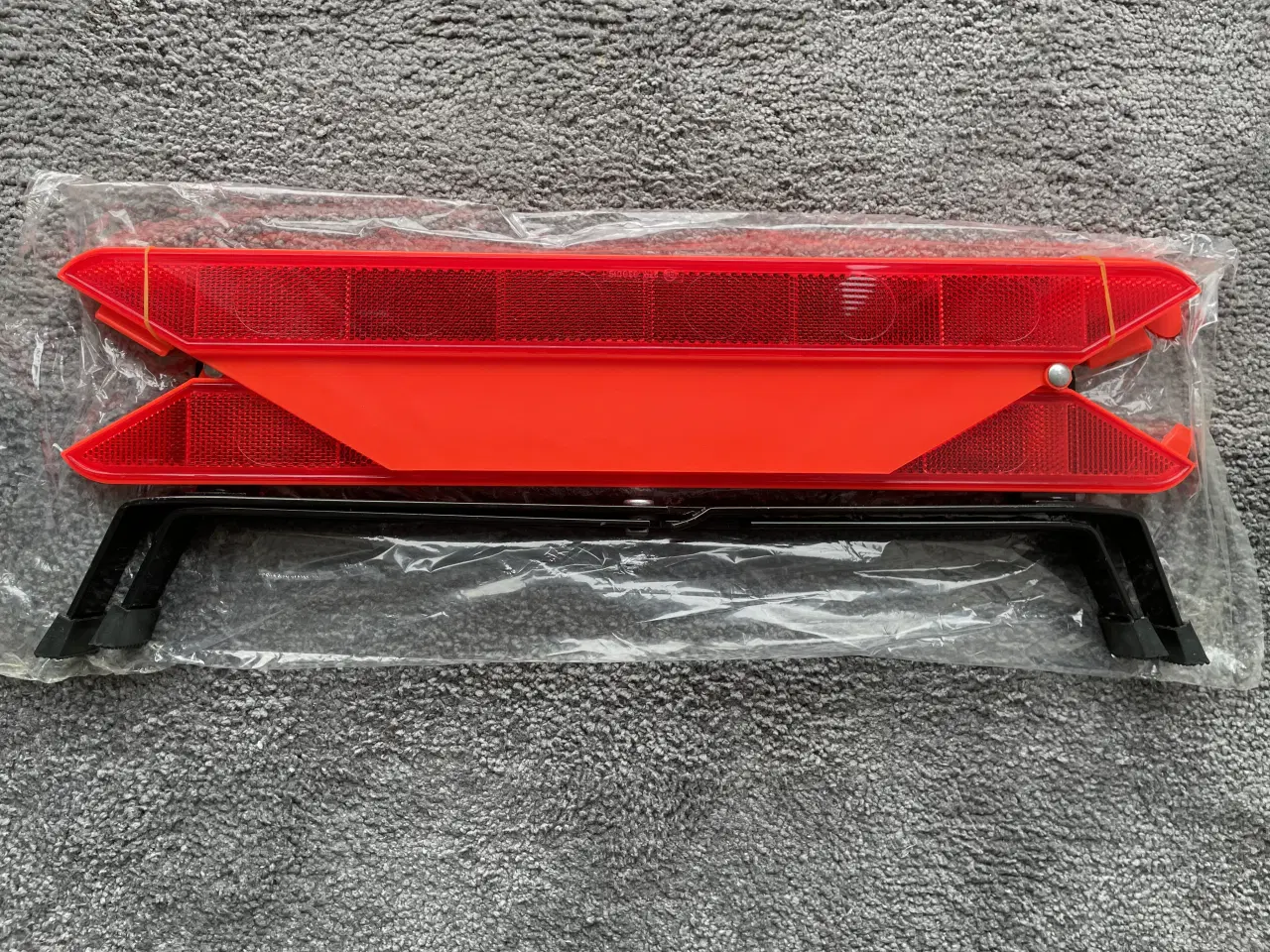 Billede 1 - Advarselstrekant