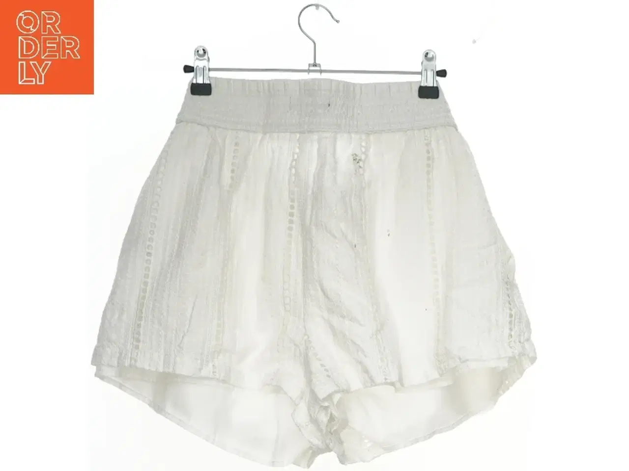 Billede 2 - Hvide shorts fra Zara (str. L)