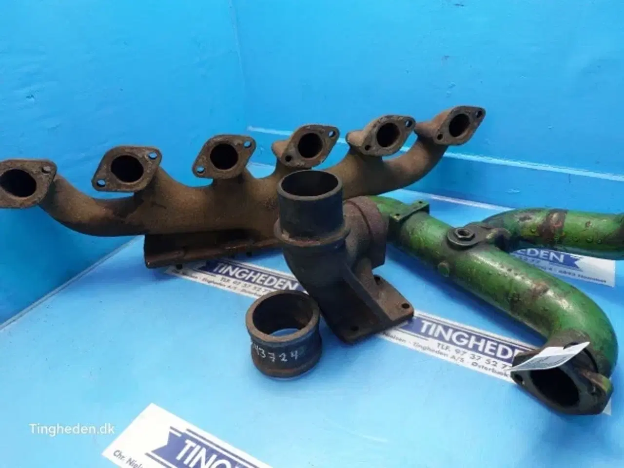 Billede 2 - John Deere 3650 Insugningsmanifold Sæt R90262