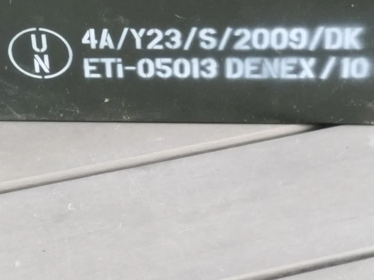 Billede 6 - Militær . Kasse til patroner