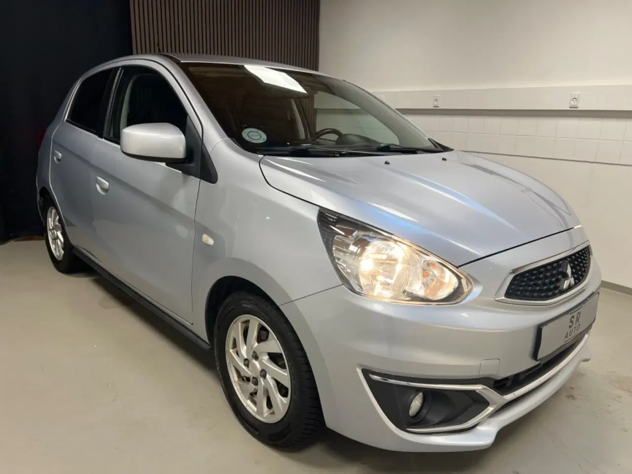 Billede 3 - Mitsubishi Space Star 1,2 Inlead