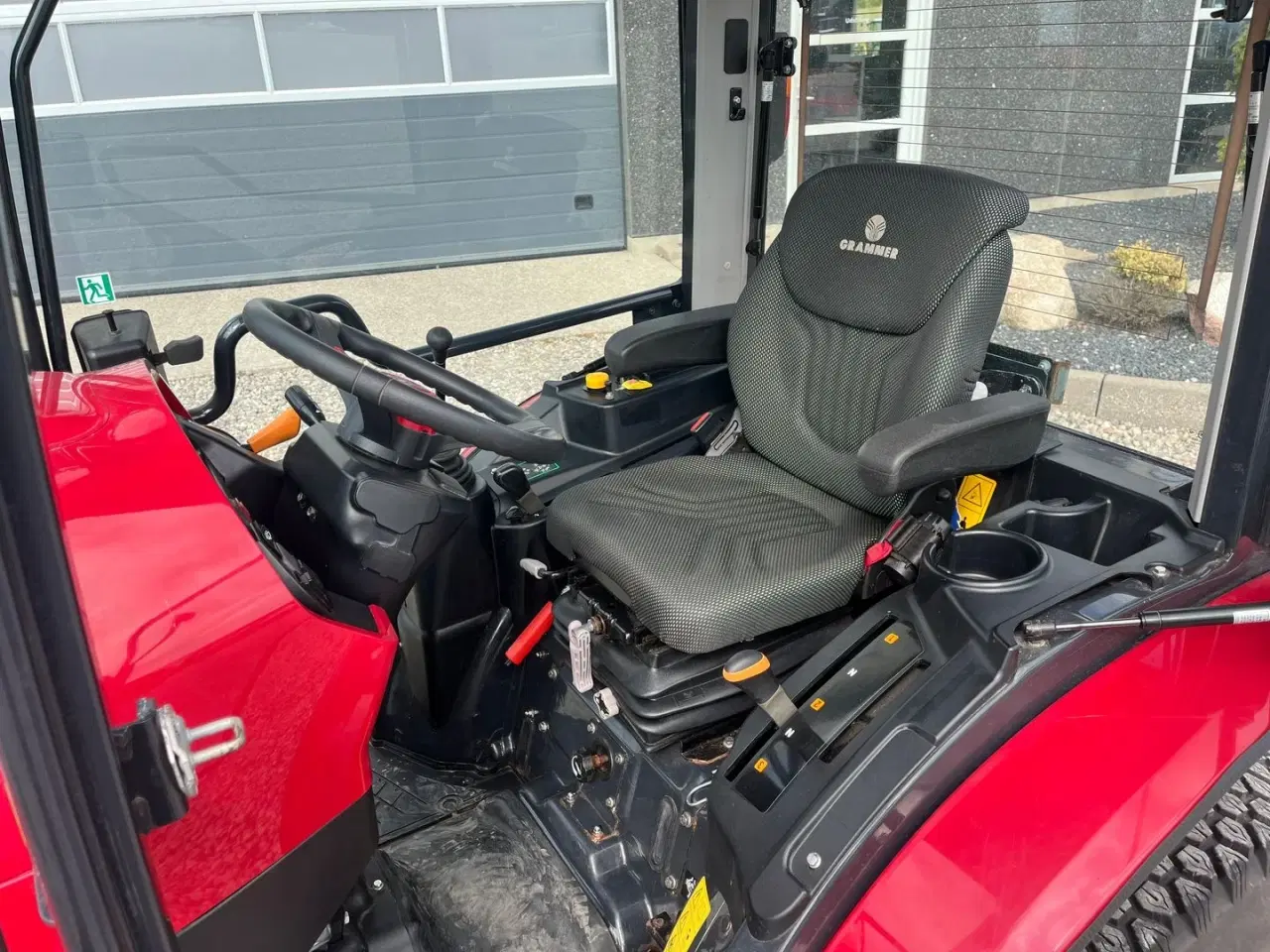 Billede 6 - Yanmar YT 235H 4WD Snow Edition med sneplov og spreder