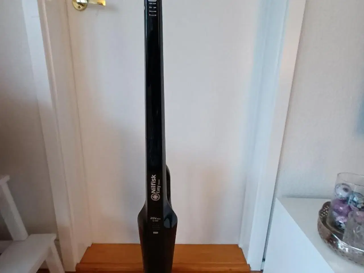 Billede 1 - Nilfisk støvsuger, Easy 2:1, 20 md. garanti/reklam