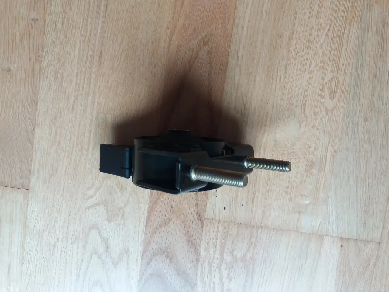 Billede 3 - Ophæng Toyota Corolla AE95