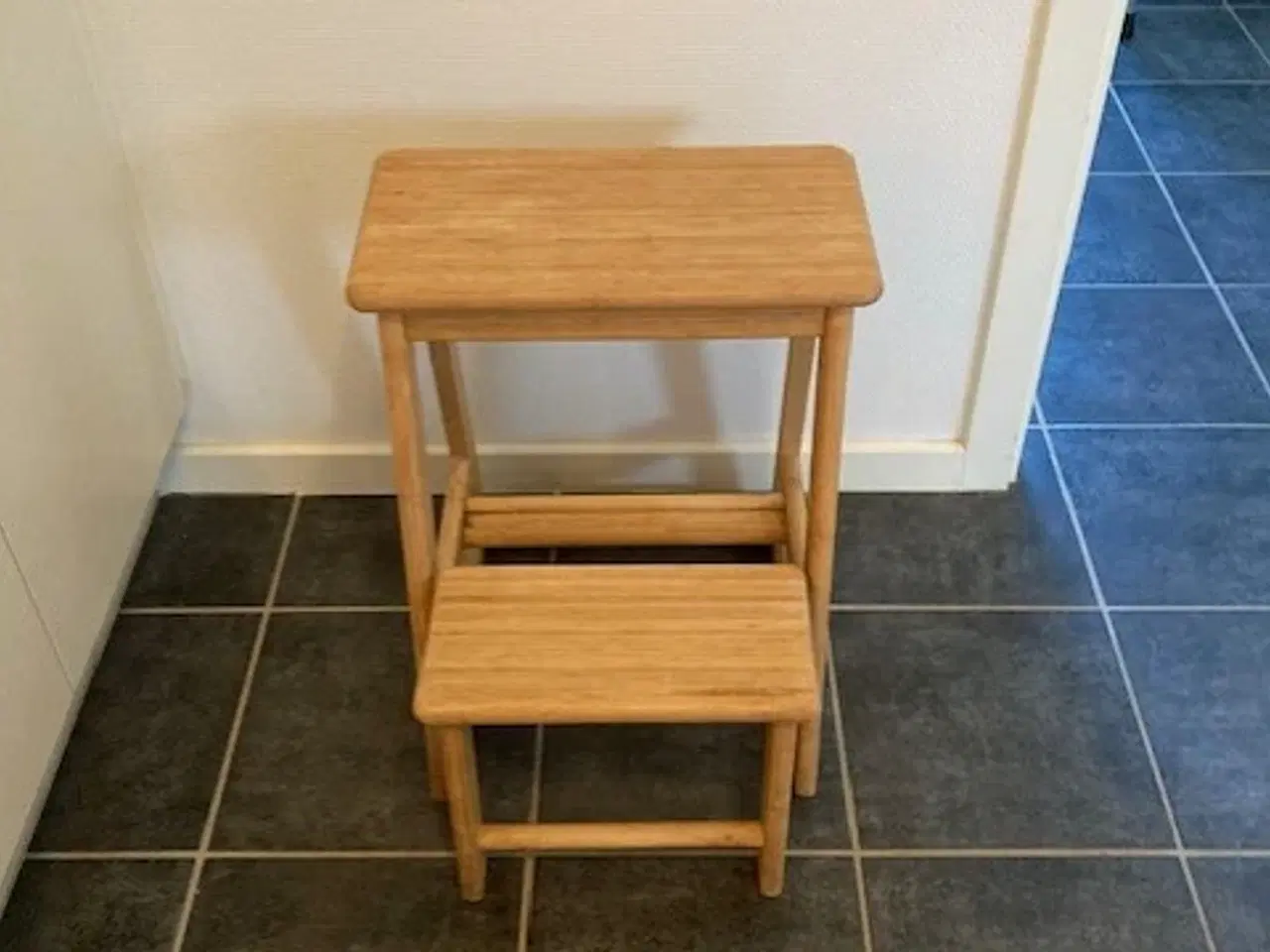 Billede 1 - Stigeskammel i teak