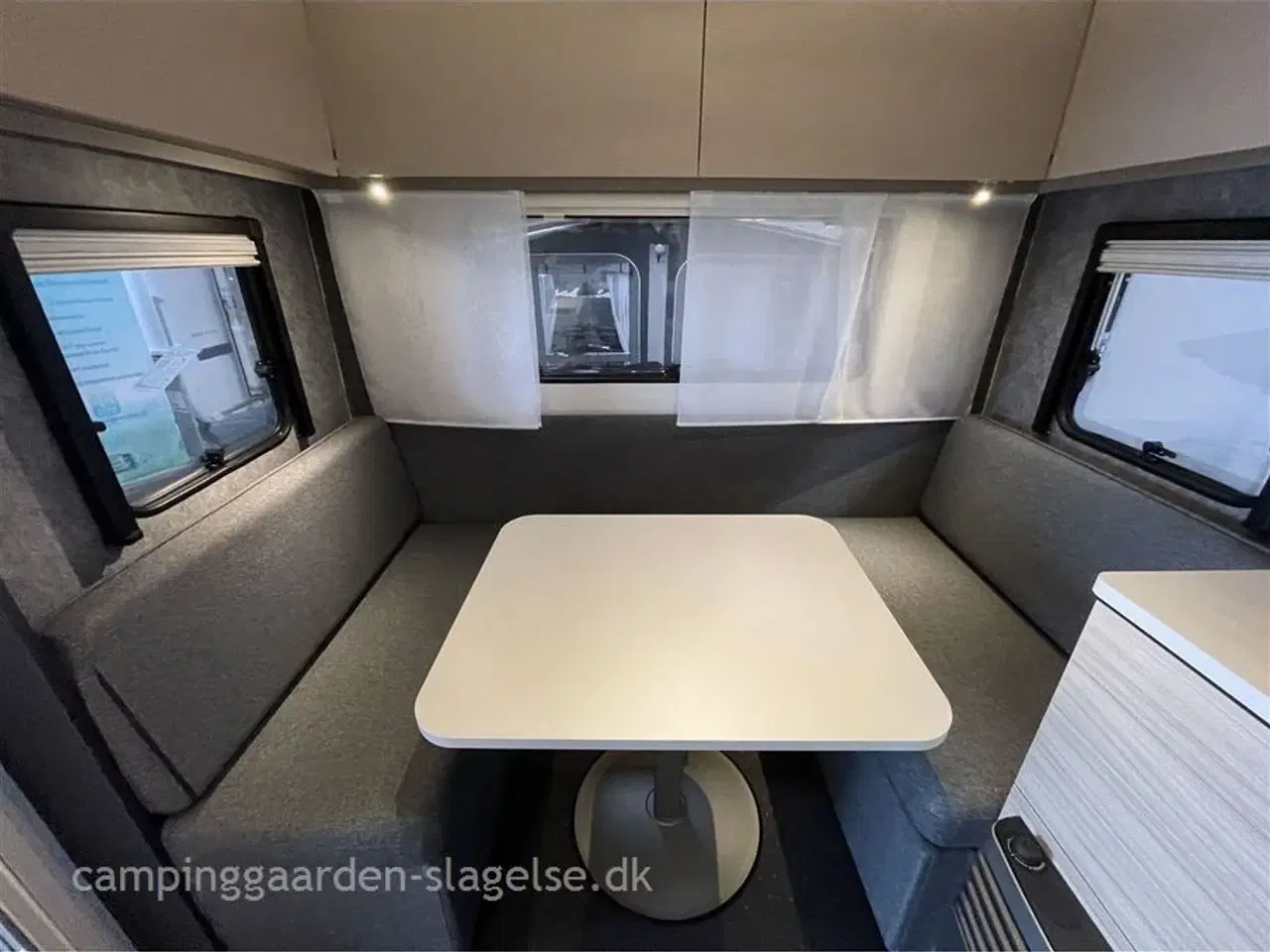 Billede 4 - 2026 - Adria Altea 492 LU   Adria Altea 492 LU – fleksibel komfort med et snuptag